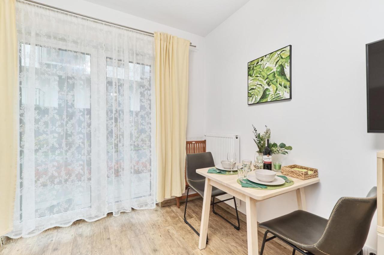Riverside Apartments Na Grobli By Noclegi Renters Вроцлав Екстериор снимка