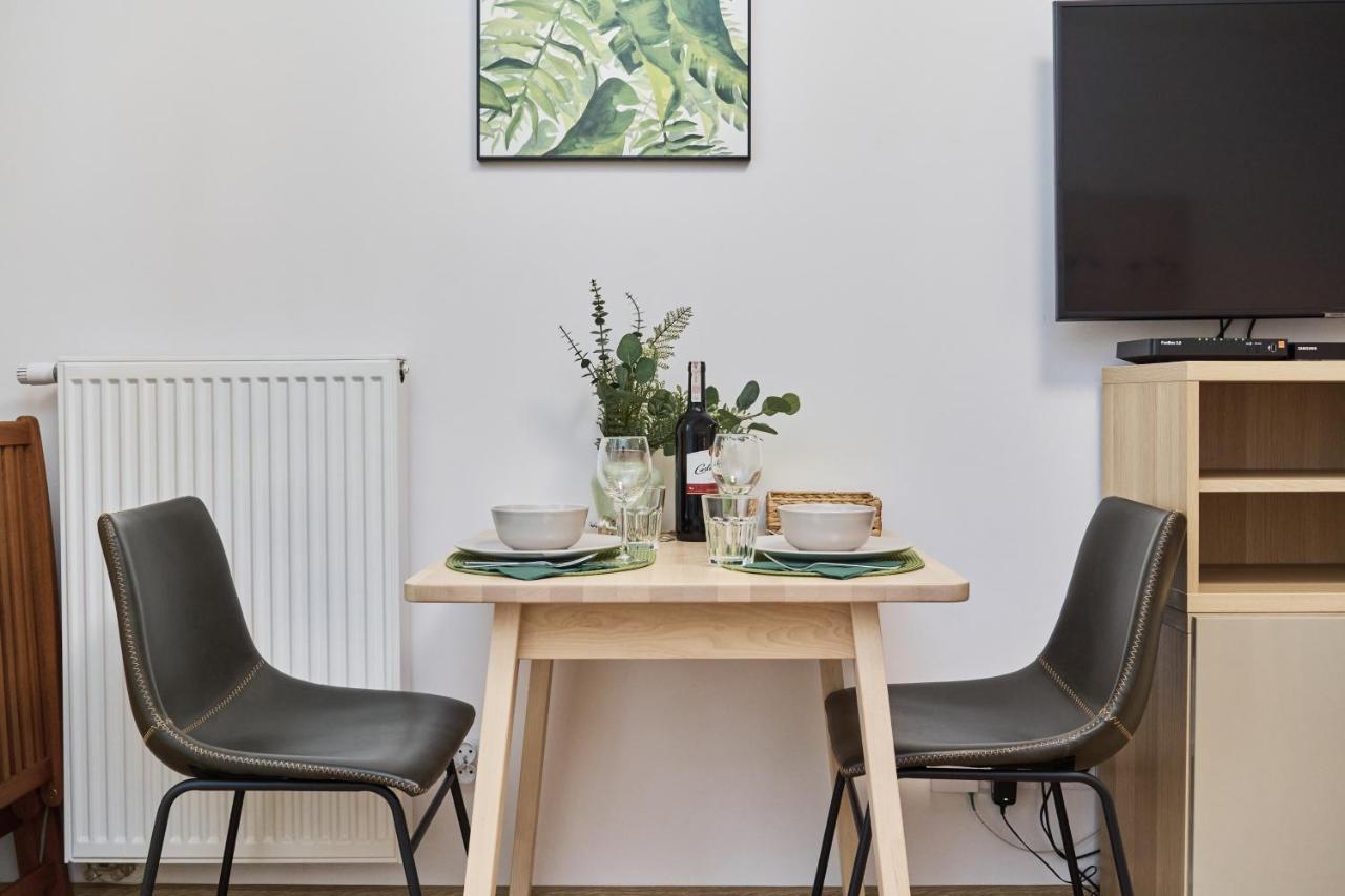 Riverside Apartments Na Grobli By Noclegi Renters Вроцлав Екстериор снимка